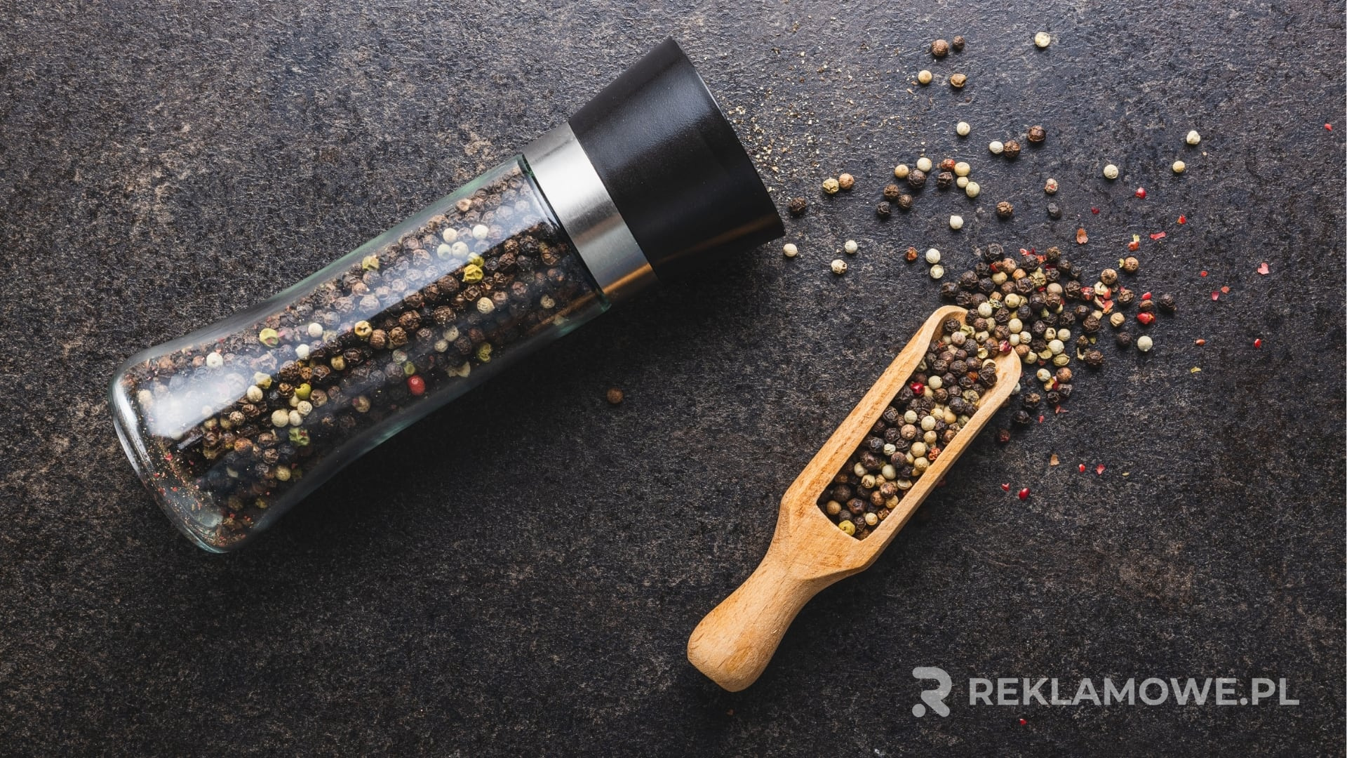 Trendy w projektowaniu młynków reklamowych w 2026 roku
