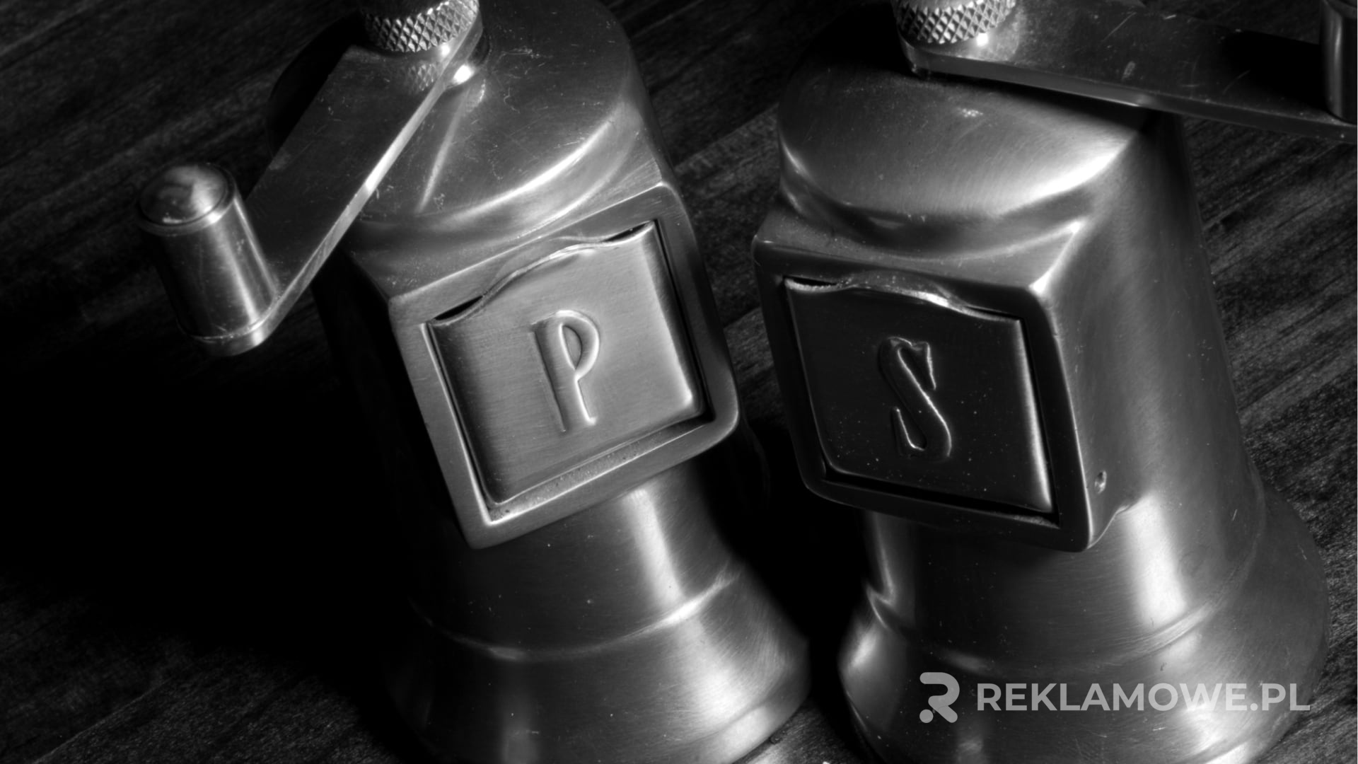 Zastosowanie młynków reklamowych w różnych branżach Młynki reklamowe w różnych branżach